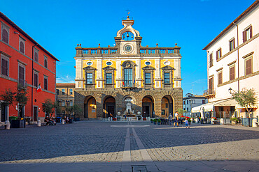 Town Hall and Travertine fountain sculpted by Filippo Brigioni in 1727, Nepi, Viterbo, Lazio, Italy, Europe