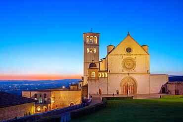 Basilica of San Francesco, UNESCO World Heritage Site, Assisi, Perugia, Umbria, Italy, Europe