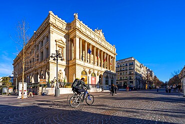 Palais de la Bourse (Stock Exchange Palace), Marseille, Provence-Alpes-Cote d'Azur, France, Mediterranean, Europe