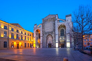 Basilica of Mary Magdalene, Saint-Maximin-la-Sainte-Baume, Provence-Alpes-Cote d'Azur, France, Europe