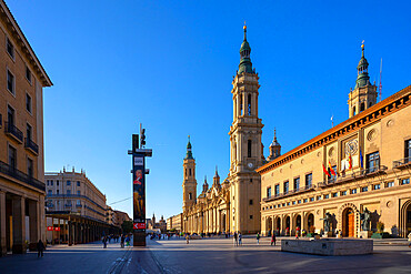 Plaza del Pilar, Zaragoza, Aragon, Spain, Europe