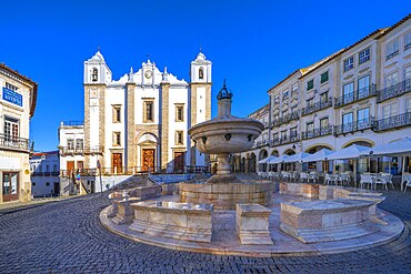 Giraldo Square, Évora, Alentejo, Portugal