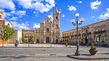 Piazza Duomo, Cathedral of Saints Peter and Paul, Acireale, Catania, Sicilly, Italy