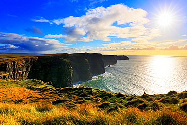 Cliff of Moher, Cliffs Coastal Walk, County Clare, Munster, Republic of Ireland, Europe