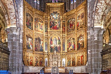 Main chapel, Altarpiece of the Main Altar (1499-1512). By Pedro Berruguete, Cathedral of Christ the Savior, Ávila, Castiolla y Leon, Spain