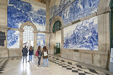 São Bento train station, Porto, Oporto, Portugal