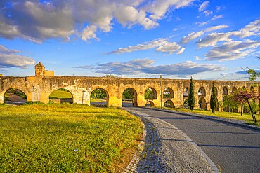 Amoreira Aqueduct, Elvas, Alentejo, Portugal