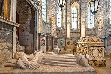 Carmo Church e convent ruins, Lisbon, Portugal