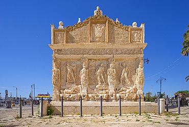 Greek fountain, Old Port, Gallipoli, Lecce, Salento, Apulia, Italy