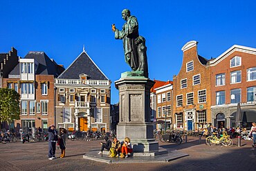 Market Square, Haarlem, North Holland, Netherlands, Europe