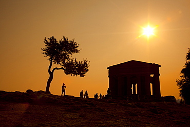 Valley of the Temples, Agrigento, UNESCO World Heritage Site, Sicily, Italy, Europe