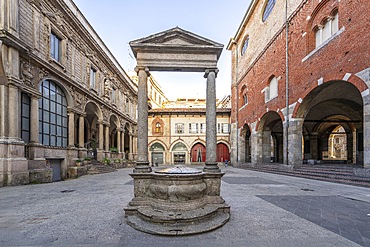 Merchants' Square, Milano, Lombardia, Italy