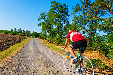 On the Fausto Coppi's roads, the view from the Rampina, white road of the Cycling race La Mitica, from Villaromagnano to Costa Vescovado, Tortona area, Alessandria, Piedmont, Italy, Europe