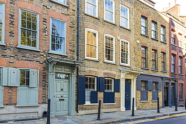 Classic Georgian townhouses and architecture in Spitalfields, London, England, United Kingdom, Europe