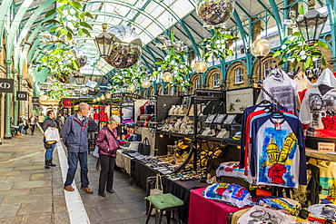 Christmas in Covent Garden Market, London, England, United Kingdom, Europe