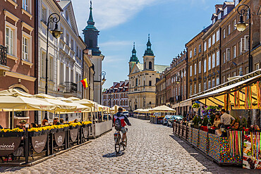 A street scene in the New Town in Warsaw, Poland, Europe