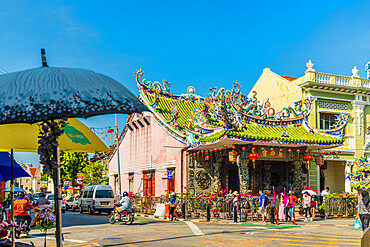 Choo Chay Keong Temple in George Town, UNESCO World Heritage Site, Penang Island, Malaysia, Southeast Asia, Asia