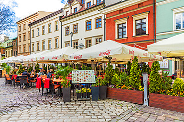 A cafe scene in Kazmierz, the historical former Jewish District in Krakow, Poland, Europe