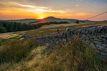 Shutlinsloe, known locally as the Cheshire Matterhorn, at sunset, Wildboarclough, Peak District, Cheshire, England, United Kingdom, Europe