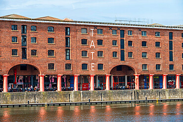 The Tate Building at The Royal Albert Dock, Liverpool, Merseyside, England, United Kingdom, Europe