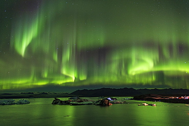 Jokulsarlon Glacial Lagoon with Aurora Borealis (Northern Lights) display, Jokulsarlon, South Iceland, Iceland, Polar Regions