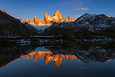 Mount Fitz Roy and Cerro Torre at sunrise, Los Glaciares National Park, UNESCO World Heritage Site, El Chalten, Santa Cruz Province, Patagonia, Argentina, South America