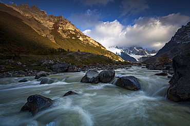 Rio Fitz Roy River, Mount Fitz Roy and Cerro Torre, El Chalten, Los Glaciares National Park, UNESCO World Heritage Site, Patagonia, Argentina, South America