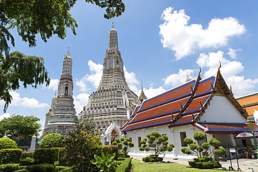 Wat Arun (The Temple of Dawn), Bangkok, Thailand, Southeast Asia, Asia