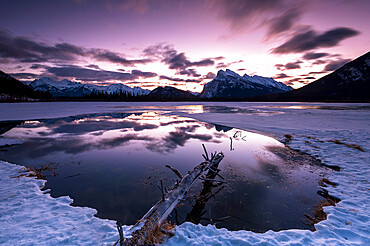 Sunrise at Vermilion Lakes in the Canadian Rocky Mountains, Banff National Park, UNESCO World Heritage Site, Alberta, Canada, North America