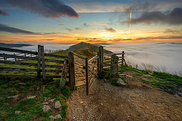 The gate leading to The Great Ridge and Losehill with cloud inversion, Edale, The Peak District, Derbyshire, England, United Kingdom, Europe