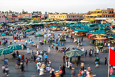 Jemaa el-Fna Square, UNESCO World Heritage Site, Marrakech, Morocco, North Africa, Africa