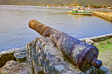 18th century cannons at Forte Defensor in the harbor of Paraty, Rio de Janeiro State, Brazil