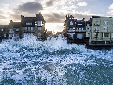 Storm Ciara in Saint-Malo.