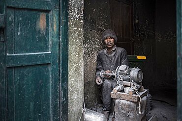 Making aluminum near Ambatolampy in the Central Highlands of Madagascar