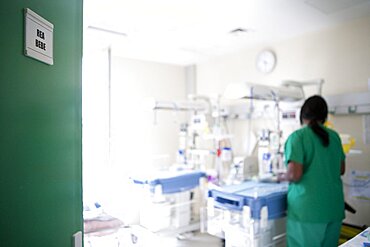 Neo-Natal Center with Nurse