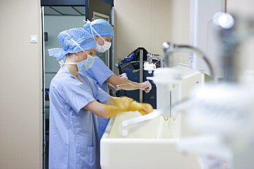 Hand Washing Before Visceral Digestive surgery