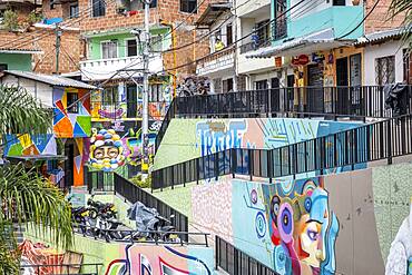 Street art, mural, graffiti, Comuna 13, Medellín, Colombia