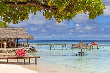 Havaiki lodge beach and pier in Fakarava. Havaiki-te-araro, Havai'i or Farea atoll, Tuamotu Archipelago, French Polynesia, Pacific Ocean