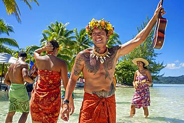 Island of Taha'a, French Polynesia. Polynesian music and dances at the Motu Mahana, Taha'a, Society Islands, French Polynesia, South Pacific.