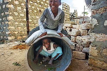 Children from the slum of Wiyoni department in the northern of the Lamu island in Kenya