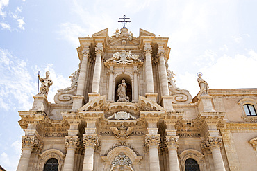 Syracuse Cathedral, Piazza Duomo, Ortygia, Syracuse, Sicily, Italy