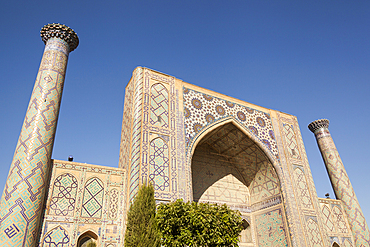 Ulugh Beg Madrasah, also known as Ulugbek Madrasah, Registan Square, Samarkand, Uzbekistan