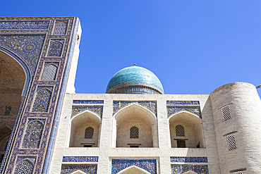 Mir I Arab Madrasah, Poi Kalon, Bukhara, Uzbekistan