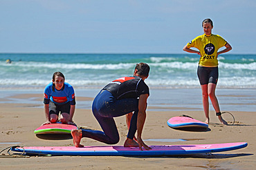 Surf lessons in Cote des Basques, Biarritz