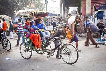 Traffic, in Khari Baoli, near Chandni Chowk, Old Delhi, India