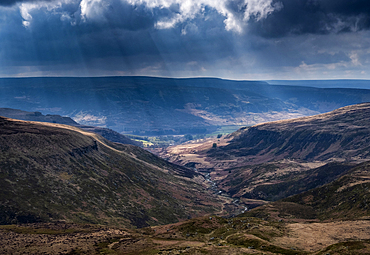 Crowden Great Brook valley backed by Bleaklow Hill, Peak District National Park, Derbyshire, England, United Kingdom, Europe