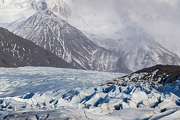 The Svínafellsjökull Glacier, a tongue of the Vatnajokull Glacier, Southern Iceland, Europe