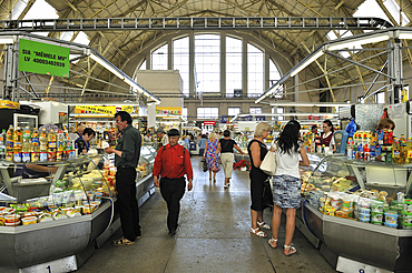 The Central Market, one of the largest and oldest markets in Europe, with five food pavillons located inside vast converted Zeppelin hangar, UNESCO World Heritage Site, Riga, Latvia, Europe