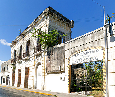 Derelict former public parking lot buildings, Estacionamiento Las Casona, Merida, Yucatan State, Mexico, North America