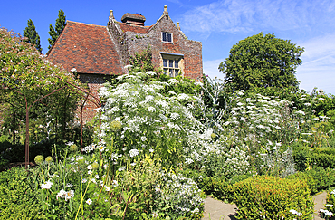 The White Garden, Sissinghurst Castle gardens, Kent, England, United Kingdom, Europe